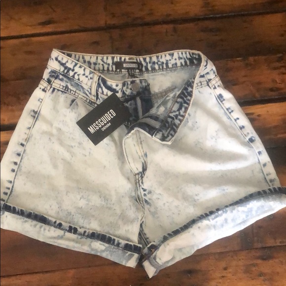 Misguided denim washed mom shorts - Picture 1 of 6
